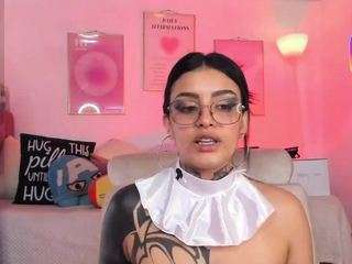 hinata-01 from CamSoda is Freechat