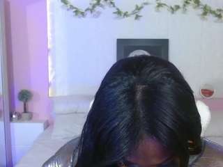 le modèle ivybliss8 est en webcam porno dans un show sur le site camsoda, il possède les tags suivants: anal,oil,ass,hot,huge ass,lovense,lush,naked,natural,privateshow,fingers,pussy,pussyplay,saliva,smoking,spank,squirter,toys,twerking,fuck machine