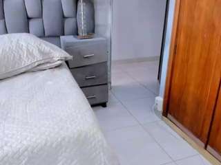  kileyhot chat room