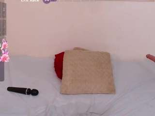 lucystarr webcam