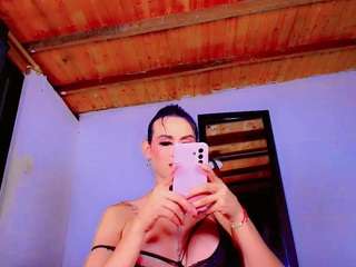 paradisetranss Sex Cam Show