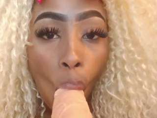 penelopeking Live Webcam on CamSoda