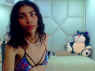 tifannyhottt01 webcam