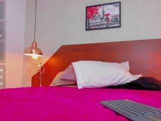 zarablazee Live Webcam on CamSoda