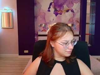 AngelinaLow