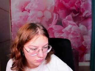 AngelinaLow