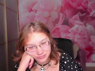 AngelinaLow