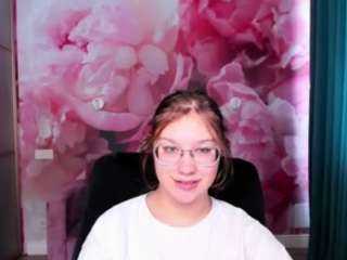 angelinalow