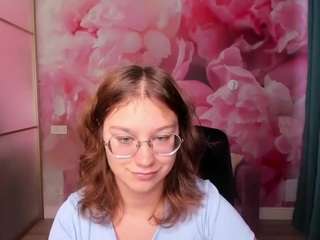 angelinalow