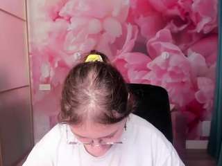 AngelinaLow
