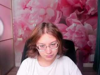 AngelinaLow