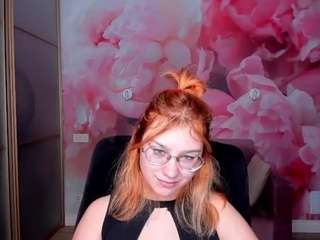 angelinalow webcam