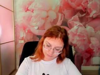 angelinalow live cam profile