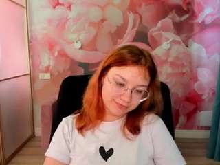 angelinalow live cam profile