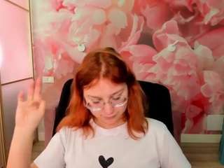 angelinalow live cam profile