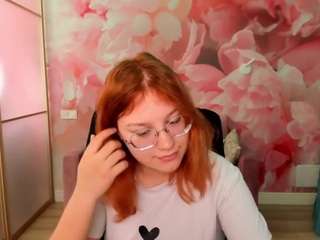 angelinalow live cam profile