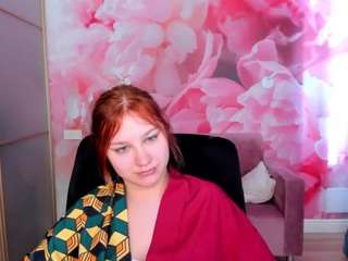 angelinalow Strip live webcam