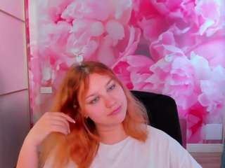 le modèle angelinalow est en webcam porno dans un show sur le site camsoda, il possède les tags suivants: anal,pussy,mature,naked,natural,nature,no drinking,no smoking,orgasm,public,shaved pussy,ass,skinny,solo,spank,squirter,strip,striptease,tease,teen 18
