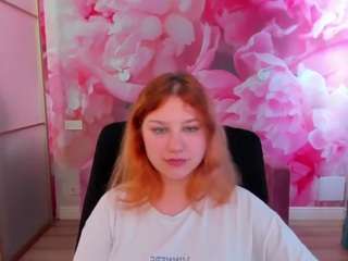 AngelinaLow