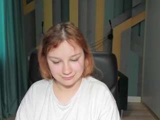 AngelinaLow