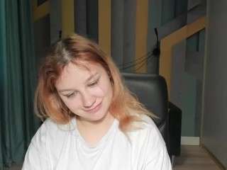 AngelinaLow