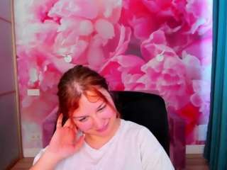 AngelinaLow