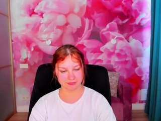 AngelinaLow