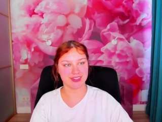 AngelinaLow