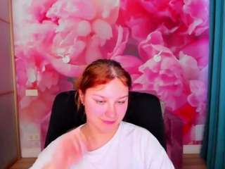 AngelinaLow