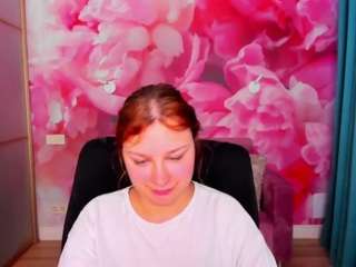 AngelinaLow
