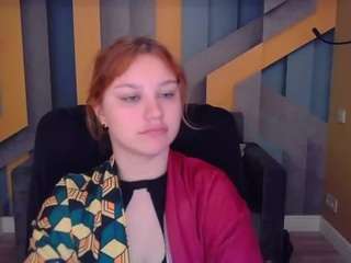 AngelinaLow