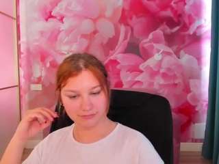 angelinalow
