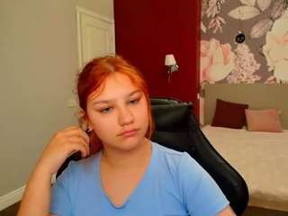 AngelinaLow