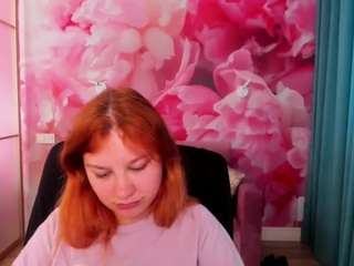 AngelinaLow