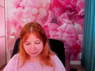 AngelinaLow