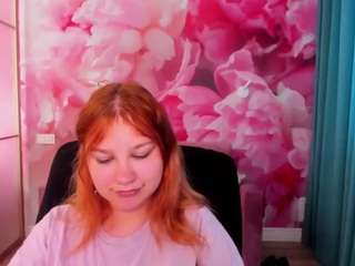 AngelinaLow