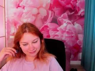 AngelinaLow