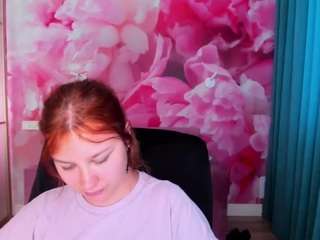AngelinaLow
