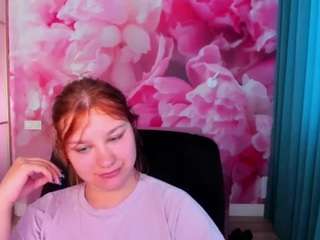 AngelinaLow