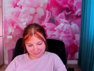 AngelinaLow