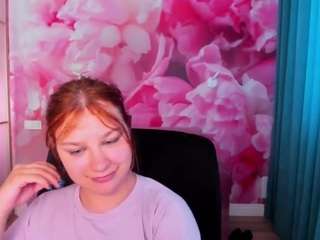 AngelinaLow