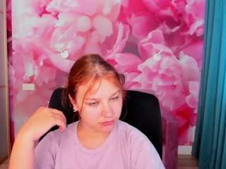 angelinalow