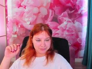 AngelinaLow