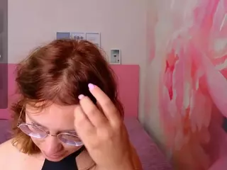 AngelinaLow's Live Sex Cam Show
