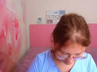 AngelinaLow's Live Sex Cam Show