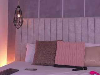 ariana-sweet live webcam show