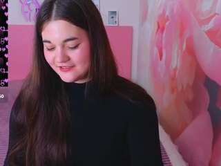 Live webcam model elinamils on Soda Cams