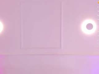 haily-b Live Webcam on CamSoda