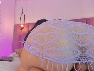  haily-b chat room