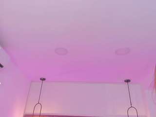 haily-b Webcam Model Profile